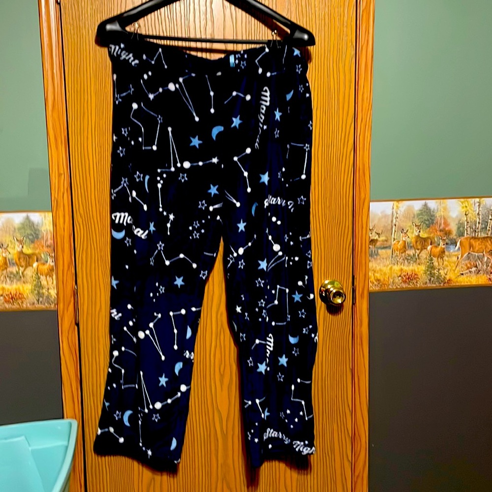 Secret treasures lounge/pajama pants